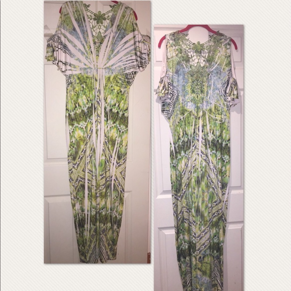One World Maxi Dress 💚 - Picture 4 of 8